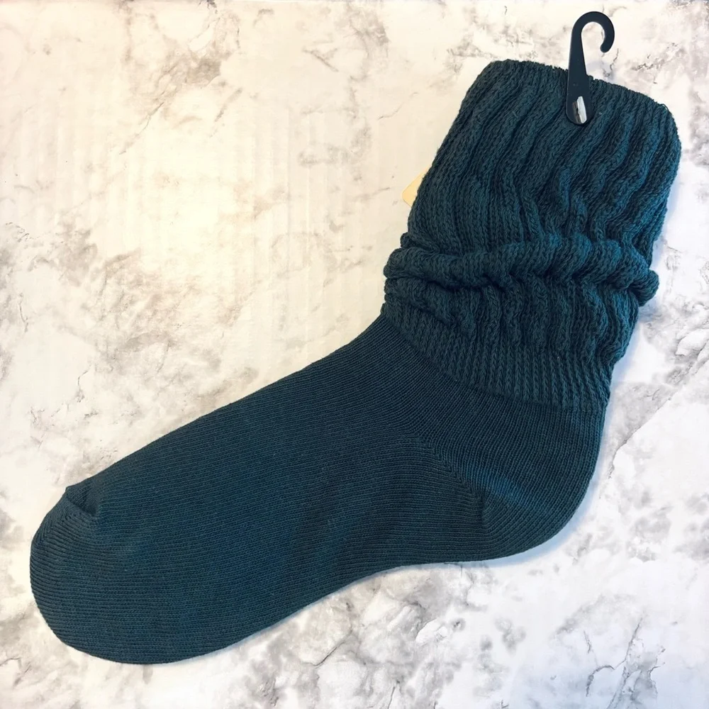 Vintage LegWaves 1980’s 1990’s Slouch Green Socks Cotton Nylon Deadstock NWT